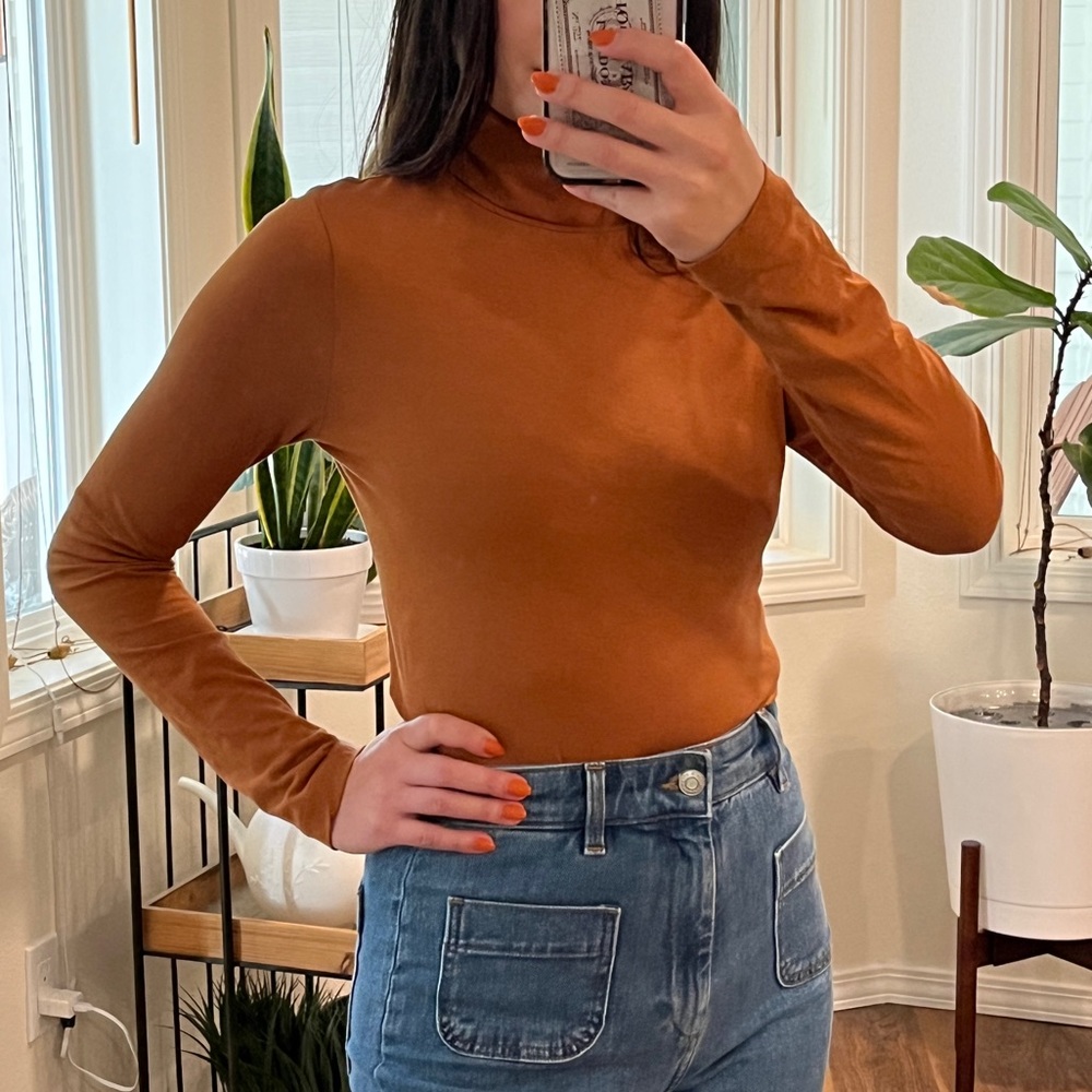 J. Crew caramel spice turtleneck XS